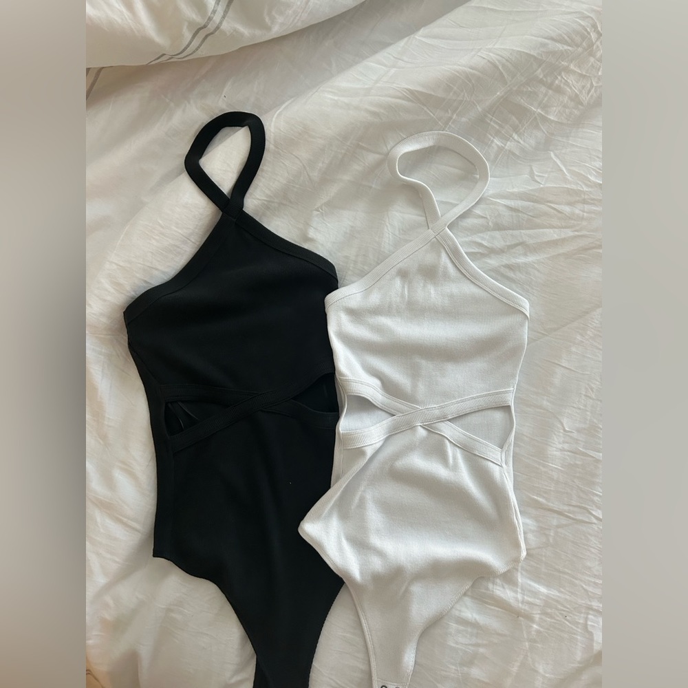 Abercrombie side cut out a halter bodysuits 2 pack